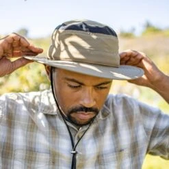 Sunday Afternoons Bug-Free Cruiser Net Hat -Sunday Afternoons bug free cruiser net hat lifestyle 3