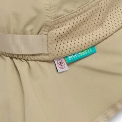 Sunday Afternoons Bug-Free Kids' Play Hat -Sunday Afternoons bug free kids play hat tan label detail ss22 2500px