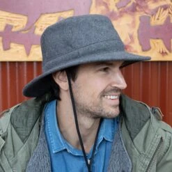 Sunday Afternoons Charter Cold Front -Sunday Afternoons charter cold front heathered gray male fw20 2250px