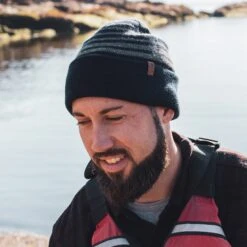 Sunday Afternoons Horizon Beanie -Sunday Afternoons horizon beanie tide blue stripe male fw19 2500px v2