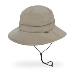 Sunday Afternoons Ultra Storm Bucket -Sunday Afternoons ultra storm bucket taupe back fw20 2500px